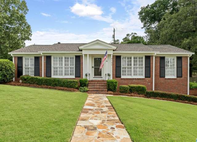 Property at 3125 Dolly Ridge Dr, Vestavia Hills, AL 35243, 3 beds, 2 baths