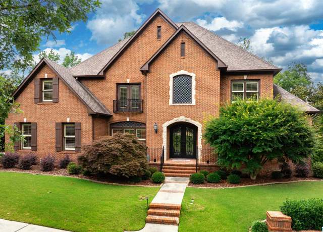 Property at 1009 Royal Mile, Hoover, AL 35242, 6 beds, 4.5 baths