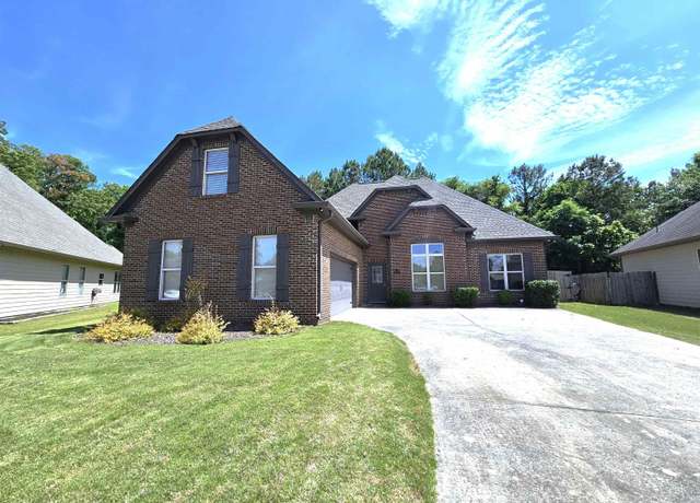 Property at 1082 Ivy Pl, Moody, AL 35004, 3 beds, 2 baths