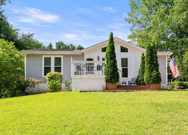 Property at 1118 Eagle Dr, Maylene, AL 35114, 2 beds, 2 baths