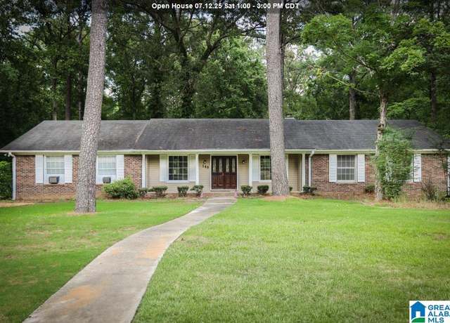Property at 149 Mission Dr, Alabaster, AL 35007, 4 beds, 3.5 baths