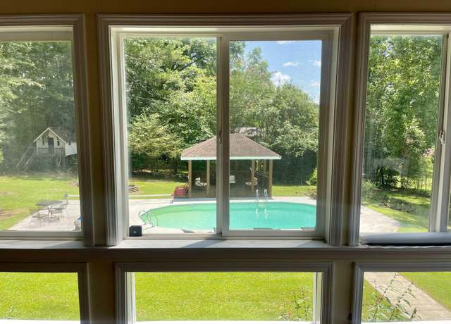 Property at 7821 Shriner Dr, Pinson, AL 35126, 3 beds, 2 baths