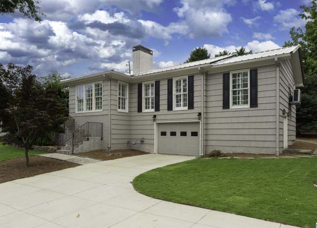 Property at 524 Eastwood Pl, Vestavia Hills, AL 35216, 3 beds, 2.5 baths
