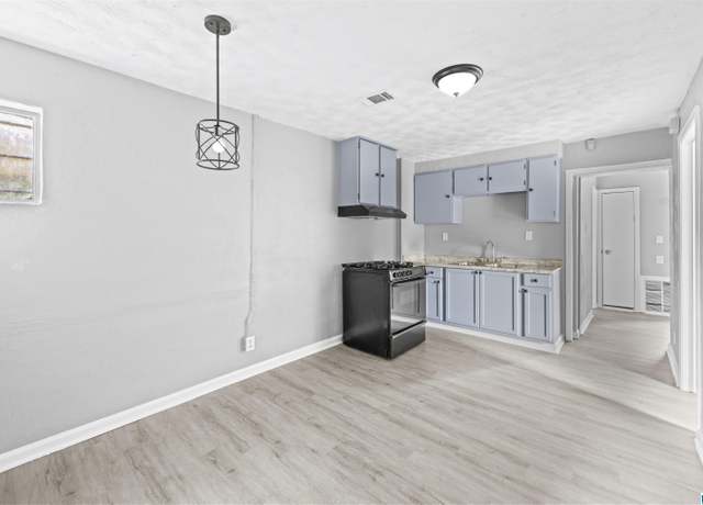 Property at 1525 43rd Ave, Tuscaloosa, AL 35401, 2 beds, 1 bath