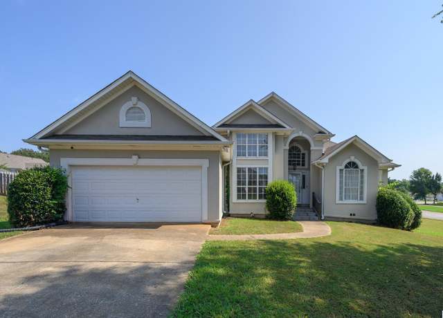 Property at 5005 Jacobs Way, Bessemer, AL 35022, 3 beds, 2 baths