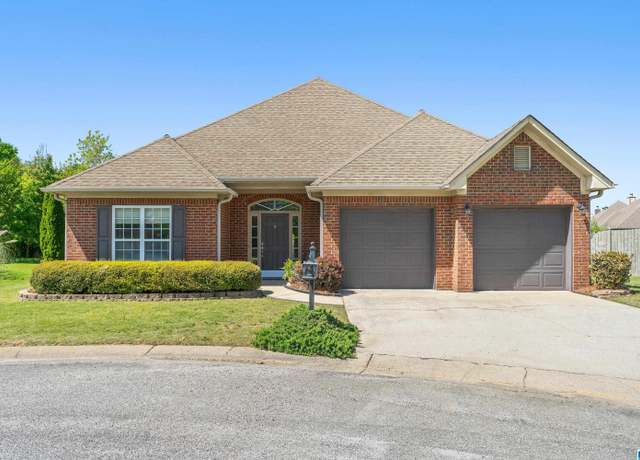 Property at 102 Lakeside Cir, Pelham, AL 35124, 3 beds, 2 baths
