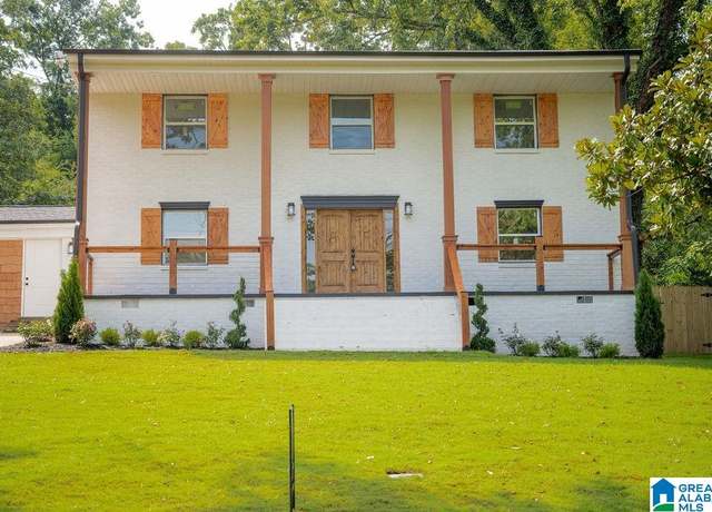 Property at 1329 Monte Vista Dr, Gadsden, AL 35904, 5 beds, 3.5 baths