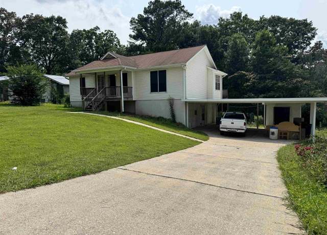 Property at 832 Bahia Ln, Bessemer, AL 35023, 3 beds, 2 baths