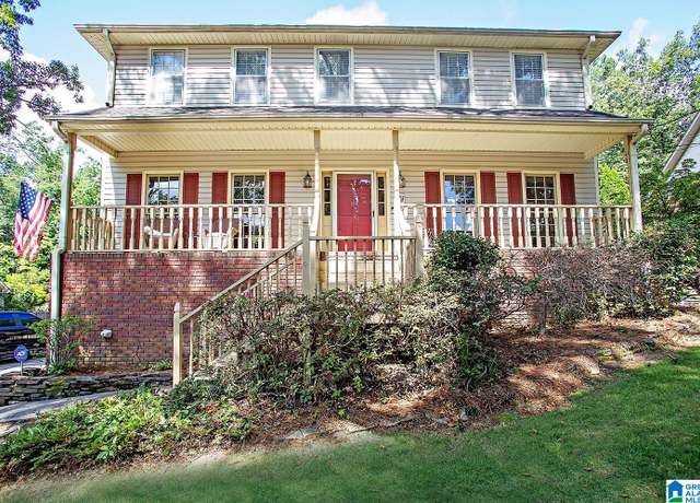 Property at 130 Cedar Cove Dr, Pelham, AL 35124, 4 beds, 2.5 baths