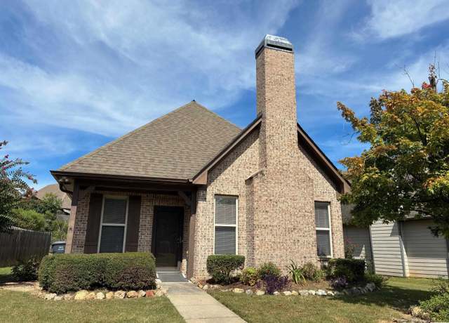 Property at 1126 Savannah Ln, Calera, AL 35040, 3 beds, 2 baths