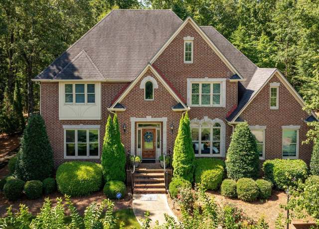 Property at 208 North Way, Hoover, AL 35242, 4 beds, 5 baths