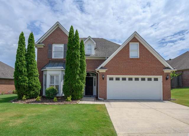 Property at 4093 Crossings Ln, Hoover, AL 35242, 4 beds, 2.5 baths