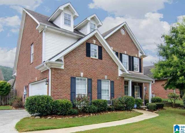 Property at 585 Forest Lakes Dr, Sterrett, AL 35147, 3 beds, 2.5 baths