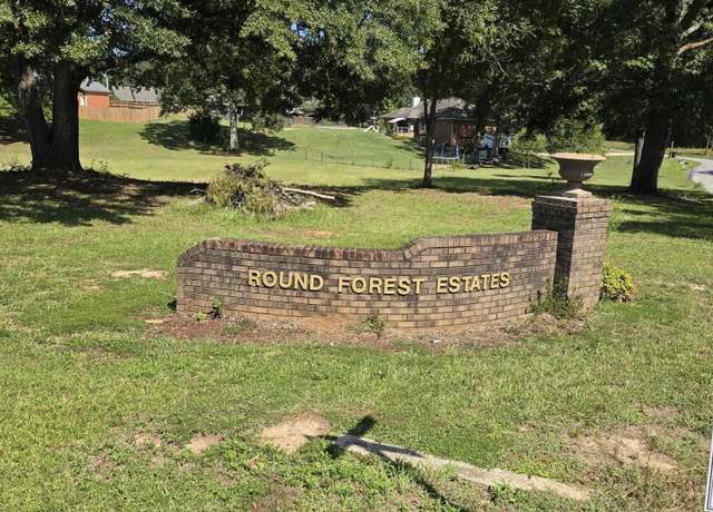 Property at 110 Round Forest Dr #4, Clanton, AL 35045