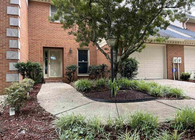 Property at 3041 Old Stone Dr, Birmingham, AL 35242, 3 beds, 2.5 baths