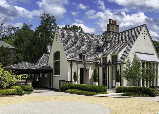 Property at 1 Pine Ridge Ln, Mountain Brook, AL 35213, 3 beds, 4.5 baths