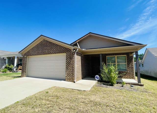 Property at 4397 Easthaven Cir, Tuscaloosa, AL 35405, 4 beds, 2 baths