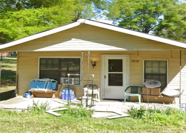 Property at 1518 Fillmore Ave, Gadsden, AL 35904, 2 beds, 1 bath