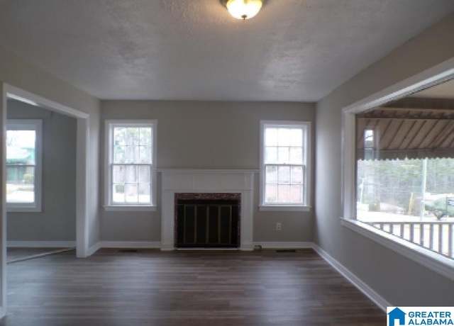 Property at 644 Beverly Dr N, Birmingham, AL 35206, 2 beds, 1 bath