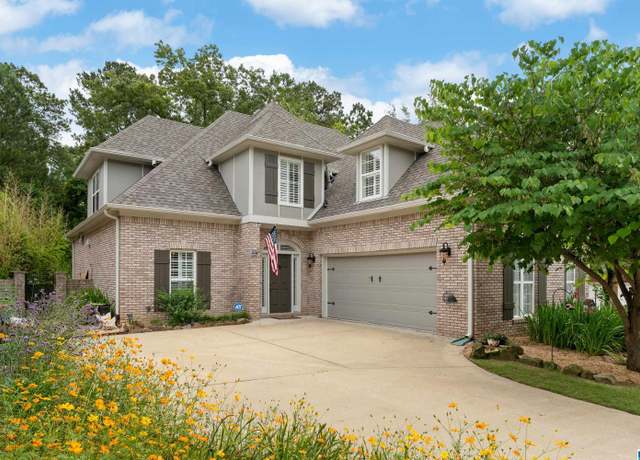 Property at 5896 Lake Cyrus Dr, Hoover, AL 35244, 4 beds, 2.5 baths