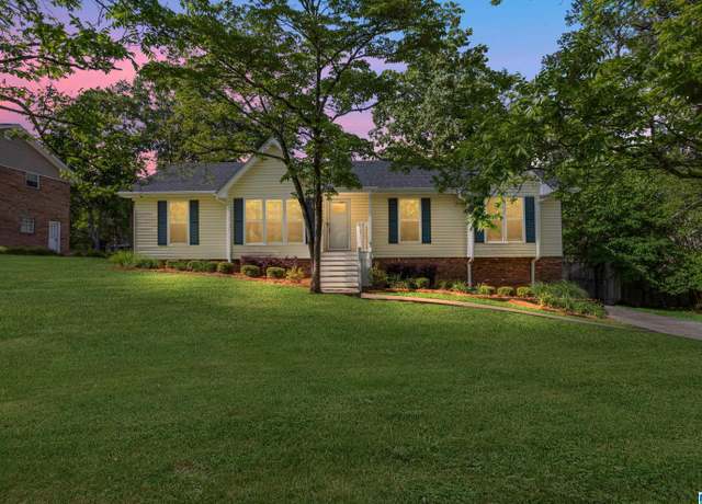 Property at 1150 Caribbean Cir, Alabaster, AL 35007, 3 beds, 3 baths