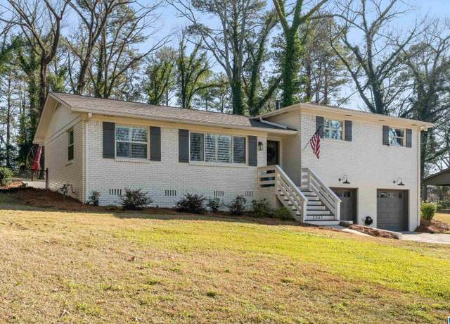 Property at 2367 Rocky Ridge Rd, Hoover, AL 35216, 3 beds, 2 baths