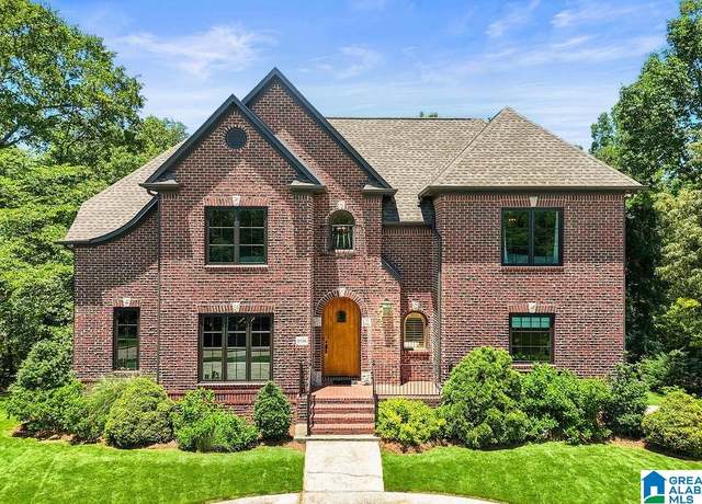 Property at 8726 Carrington Lake Rdg, Trussville, AL 35173, 4 beds, 4.5 baths