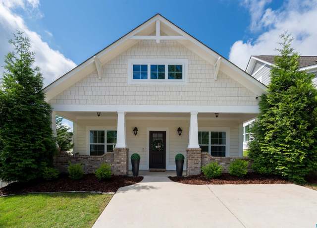 Property at 3995 Valley Mnr, Birmingham, AL 35210, 3 beds, 2 baths