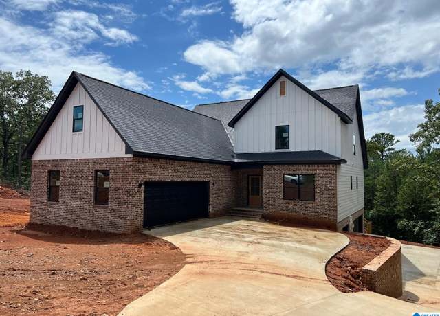 Property at 190 Estates Club Dr, Pell City, AL 35128, 5 beds, 4 baths