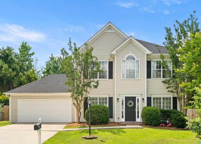 Property at 141 Crestmont Ln, Pelham, AL 35124, 3 beds, 2.5 baths