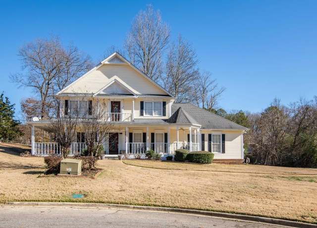 Property at 1709 Ridgewood Rd, Birmingham, AL 35215, 3 beds, 2.5 baths