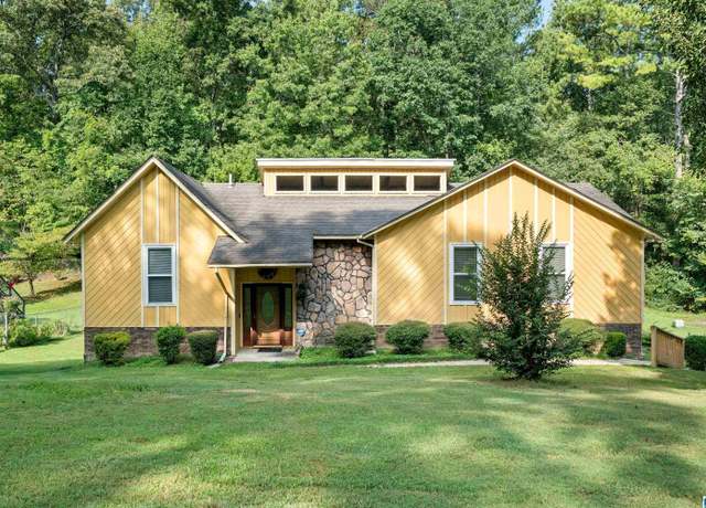 Property at 9816 Westfield Rd, Birmingham, AL 35217, 4 beds, 2.5 baths