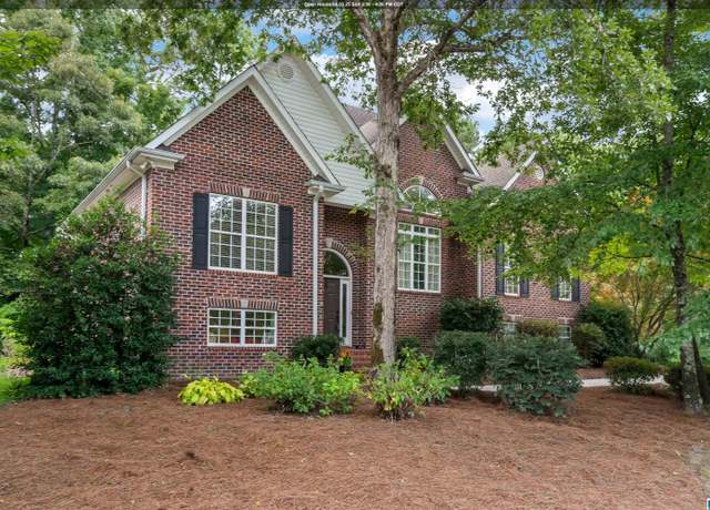 Property at 100 Cameron Dr, Chelsea, AL 35043, 3 beds, 3 baths