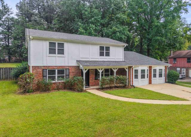 Property at 1829 Creely Dr, Birmingham, AL 35235, 4 beds, 2.5 baths