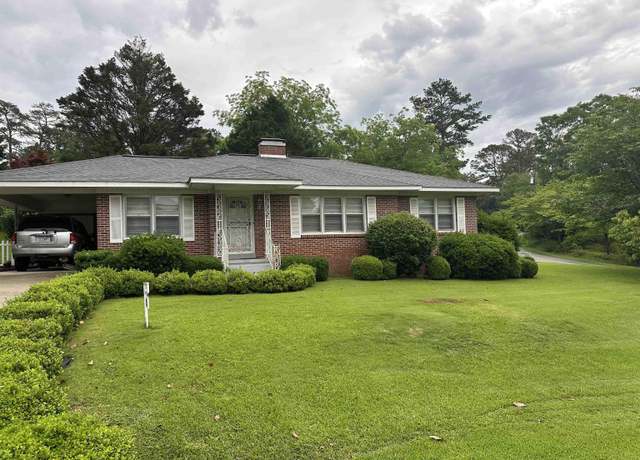 Property at 813 Cooledge St, Wadley, AL 36276, 2 beds, 2 baths