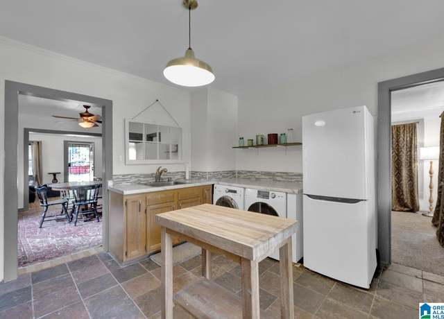 Property at 3408 6th Ter S, Birmingham, AL 35222, 2 beds, 1 bath