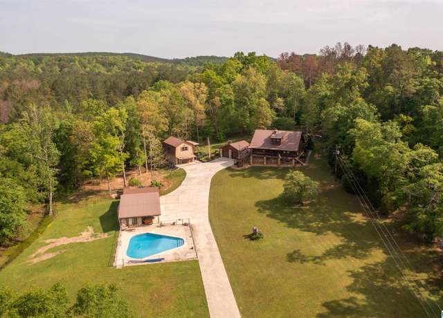 Property at 231 Cove Rd, Jacksonville, AL 36265, 4 beds, 3.5 baths