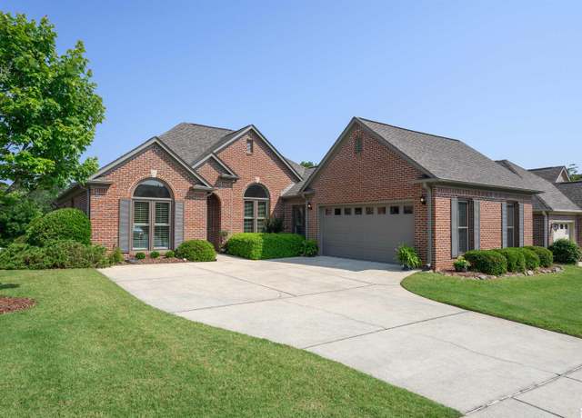 Property at 3774 Crossings Crst, Hoover, AL 35242, 3 beds, 2 baths