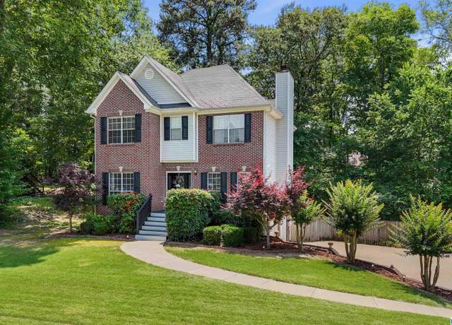 Property at 311 Hunter Hills Cir, Chelsea, AL 35043, 3 beds, 2.5 baths