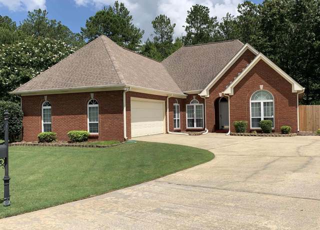 Property at 204 Creden Cir, Alabaster, AL 35007, 3 beds, 2 baths