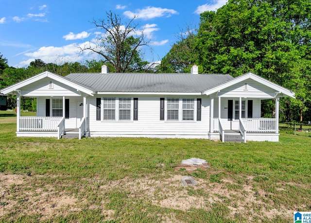 Property at 4045 Cypress St, Bessemer, AL 35022, 3 beds, 2.5 baths