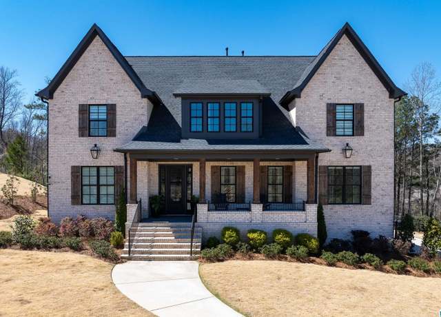 Property at 2040 Highland Gate Way, Hoover, AL 35244, 5 beds, 4.5 baths