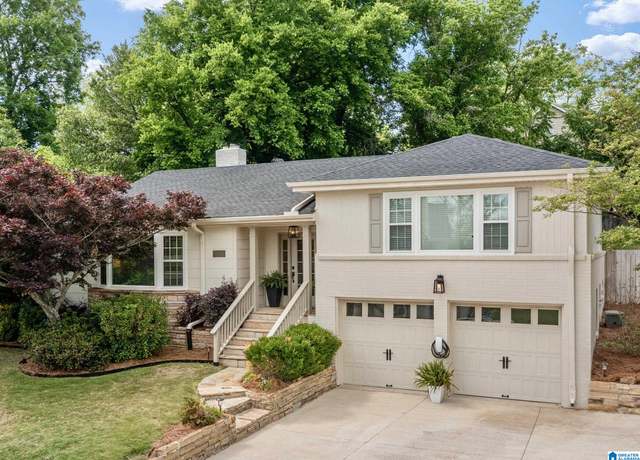Property at 2024 Chestnut Rd, Vestavia Hills, AL 35216, 3 beds, 2 baths