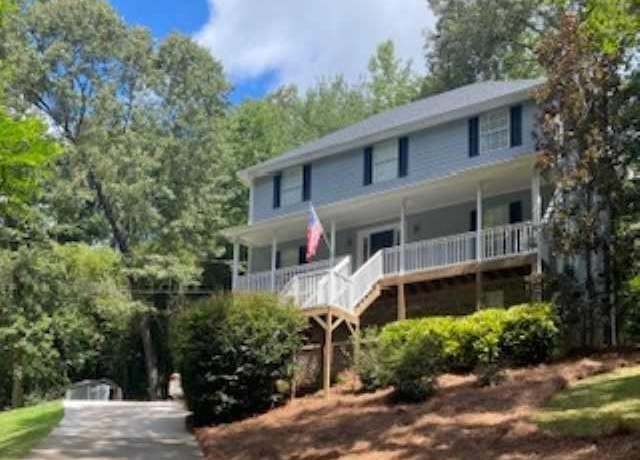 Property at 3609 Dabney Dr, Vestavia Hills, AL 35243, 3 beds, 2.5 baths