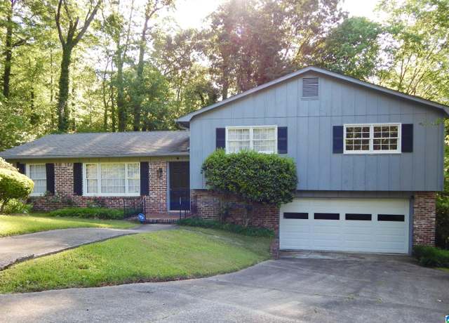 Property at 2433 Scepter Ln, Hoover, AL 35226, 4 beds, 2 baths
