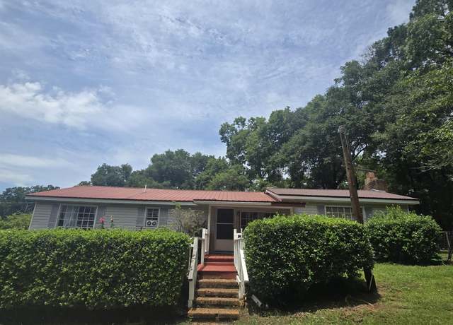 Property at 175 County Road 511, Valley Grande, AL 36701, 2 beds, 1 bath