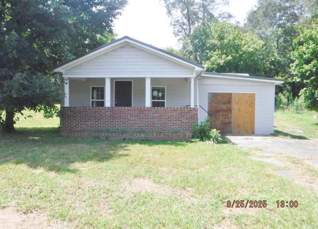Property at 850 S Main St, Boaz, AL 35956, 3 beds, 1 bath