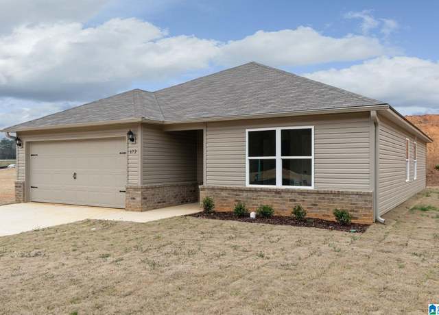 Property at 315 Amber Ave, Calera, AL 35040, 3 beds, 2 baths