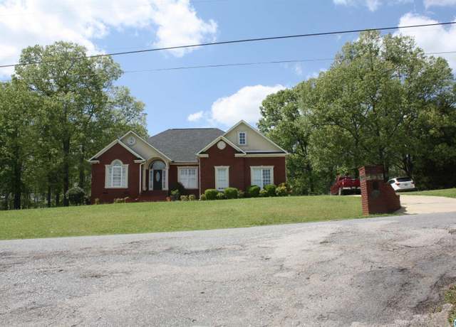 Property at 162 Hickory Hills Ln, Munford, AL 36268, 6 beds, 3.5 baths