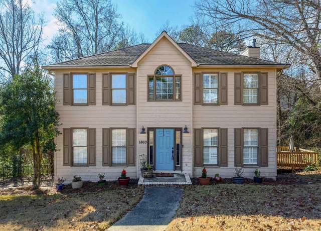 Property at 1860 Russet Hill Cir, Hoover, AL 35244, 3 beds, 2.5 baths